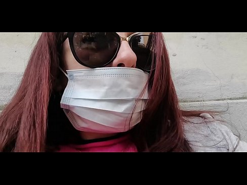❤️ Nicoletta dendam ka tatanggana sareng pipis di garasi na (Special Covid19 Italian Quarantine) ❤️❌ video seks di urang
